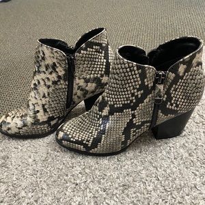 Style & Co snakeskin boots